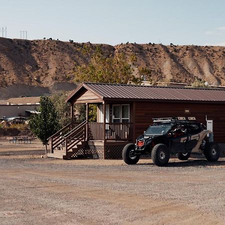 Helper Castle Gate Rv Park酒店 外观 照片