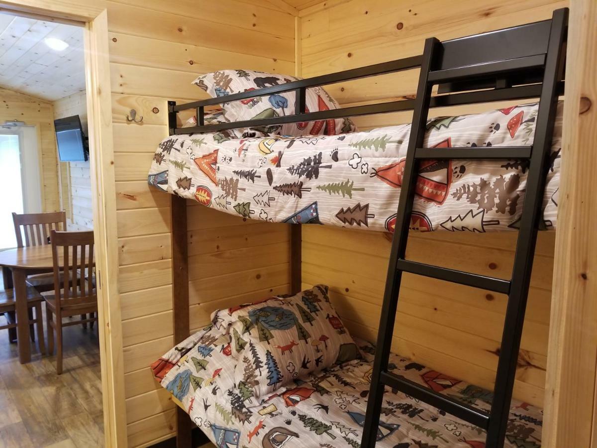 Helper Castle Gate Rv Park酒店 外观 照片